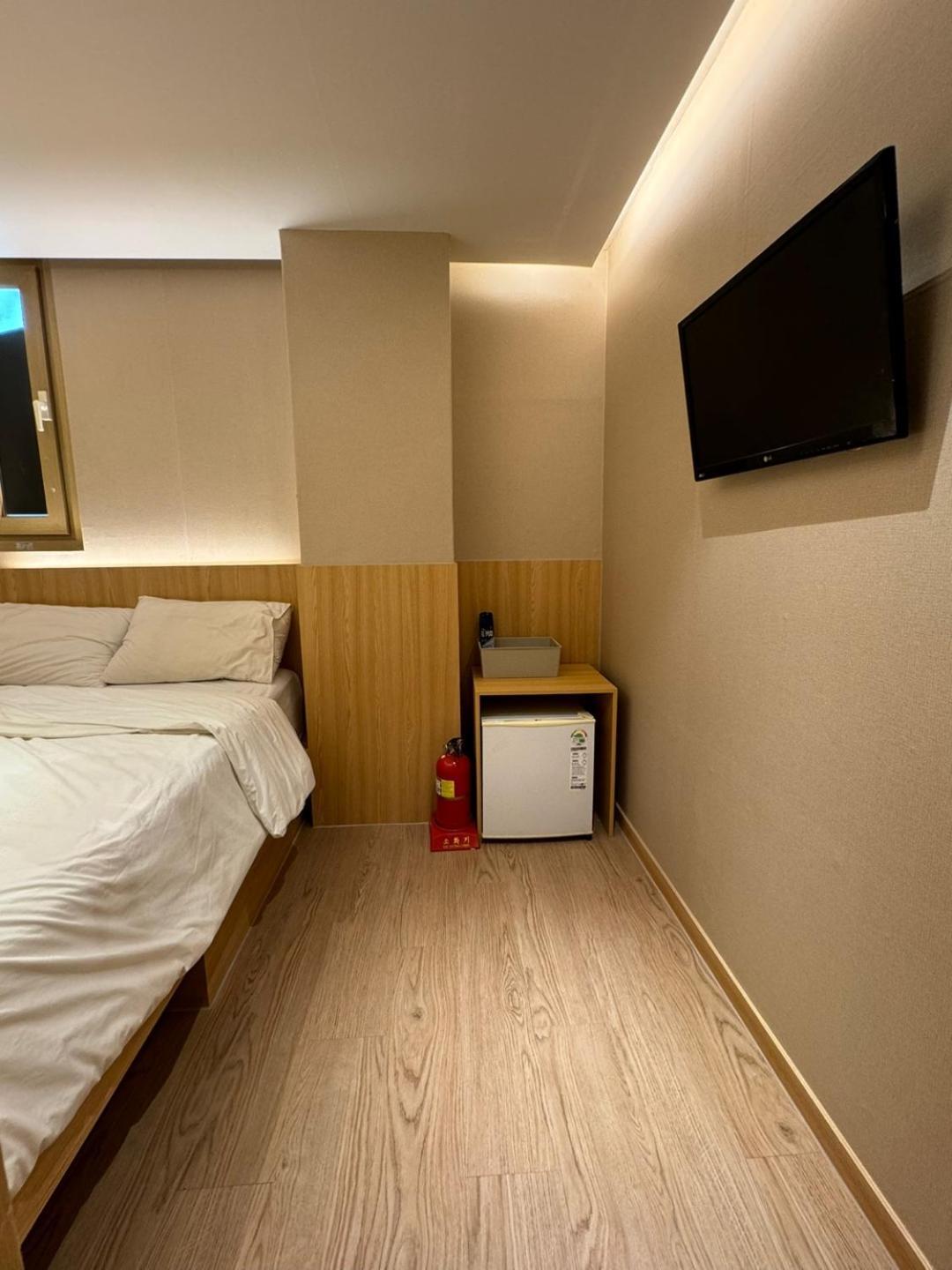 Well Plus Guest House Seul Esterno foto